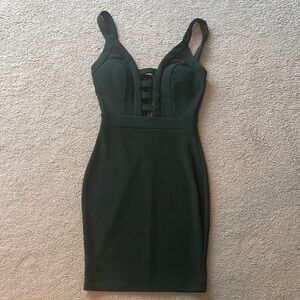 Trac Green Sweetheart Bodycon Midi Dress